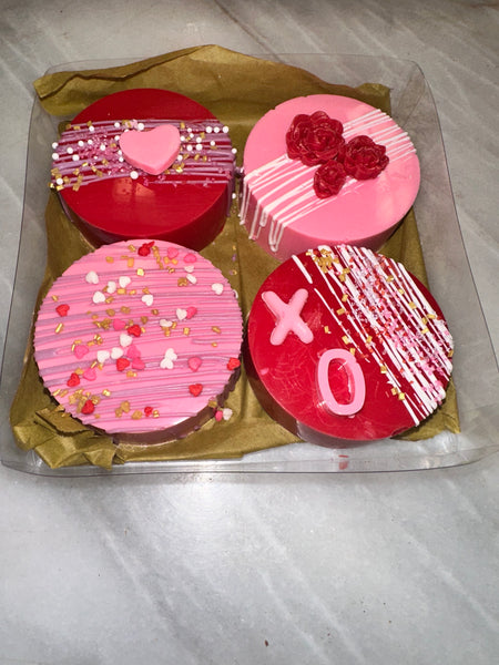 Valentines Dipped Oreos